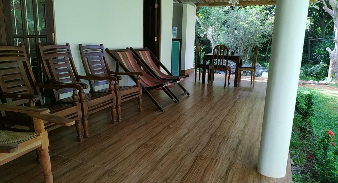 Top Rock Villa Unawatuna Eksteriør bilde